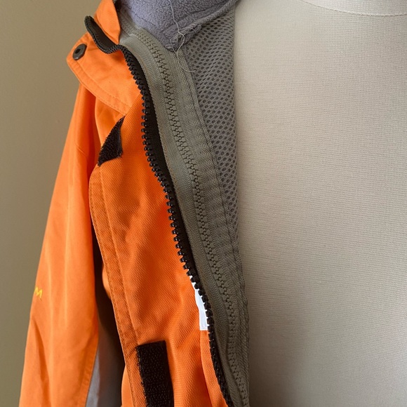 Columbia ski jacket w/ liner - Picture 9 of 10